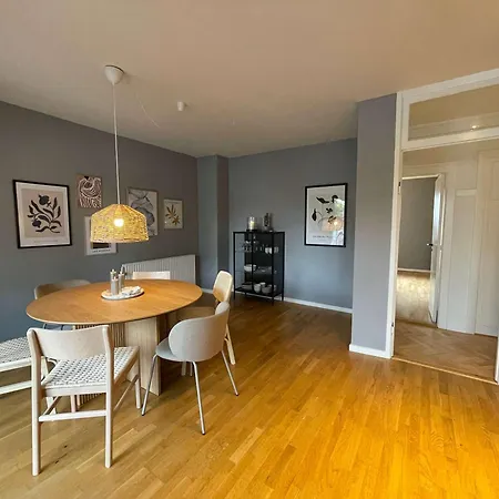 Daire The Harbor Private Rooftop